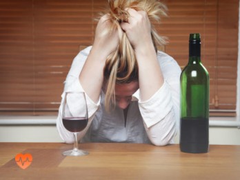 Панические атаки при алкоголизме в Струнино